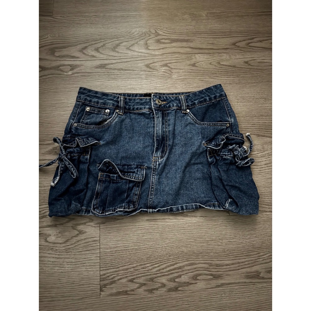 Refuge Dark Wash Denim Cargo Mini Skirt Utility Side Tie Y2K Streetwear Medium